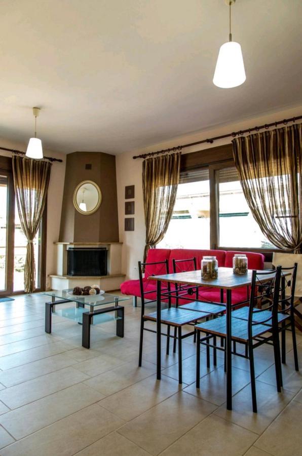 Canal Luxury Apartments Potidée Extérieur photo