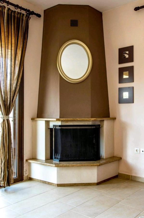 Canal Luxury Apartments Potidée Extérieur photo